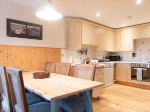 Steading Cottage - Ukc5957