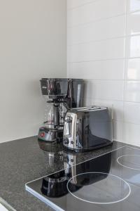 50 Floor 1 Bedroom Condo in the Heart of Downtown Toronto