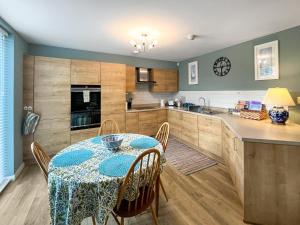 Northbeach Apartment B