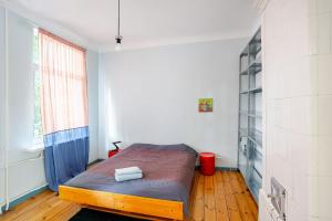 Parkview Apartment II Art & Design
