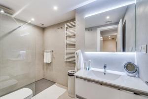 by RIVA - Elegant, 2 Bedroom Apartment in Dama de Noche Puerto Banus