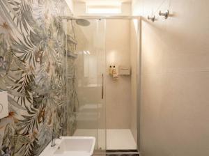 Elenas Garden Luxury Apartment