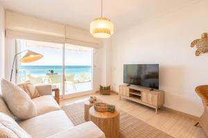 Ventana Azul vistas mar Arenal Cala Blanca Javea