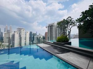 Majestic Infinity Pool KL