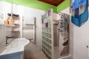 Hameau de Praoli - 5 km de la plage