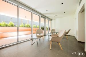 Waterfront Lux| Studio|AC|Parking|GYM|Wifi By Tilo