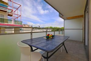 Modern flat with spacious balcony