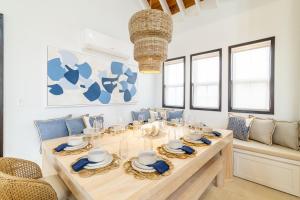 Cats Cradle and Mistico Beach Club plus Boat Shuttle