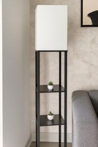 Resort-Style Retreat|1 King2 Queens, Pool table 6