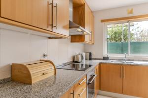 #337 Great 2BR Apartment Terrace in Albufeira