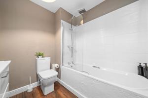 Cosy 2-Bed Apartment Central Edinburgh Sleeps 4