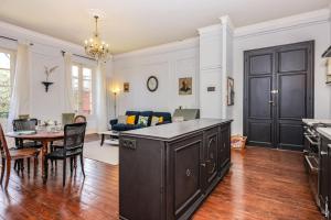 Appartement du Château Joffre - Charme et Élégance