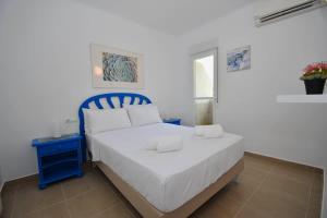 Benal Beach Spacious 1 Bedroom with Year-Round H