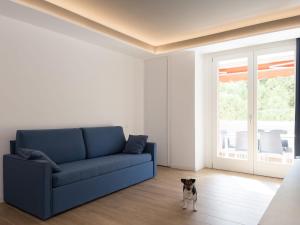 Modern seaside flat with spacious balcony