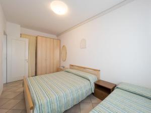 Spacious flat only 150mt from the beach
