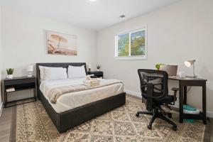 4 Min Drive Downtown - 7 Min Walk to Golden Belt