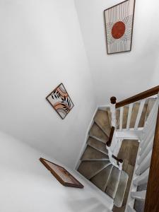 Executive 4BR House Canary Wharf , Private Parking & Garden , E14