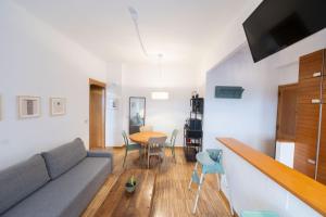 Terrace Lovely Apartment