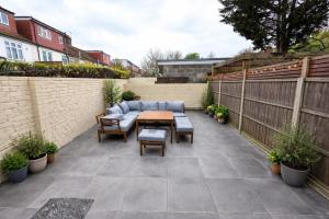 Spacious 5BDR Home in Walthamstow Village