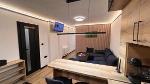 Nova Valley City Stay 1