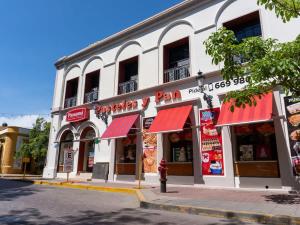 Apartment with large terrace in Historic Center