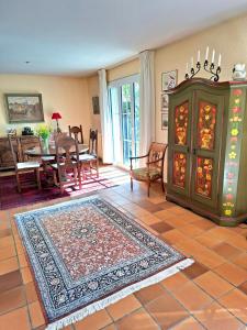Villa & Garden & Peace