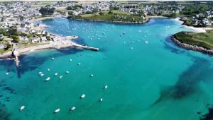 Ti an holen Maison familiale de charme à 5mn à pied de la plage et du port