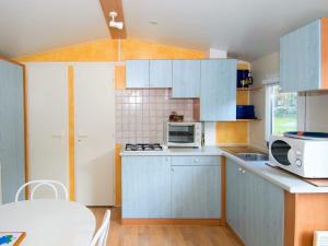 Mobil-home confortable - 4 pers. - API-1-52-2009