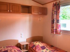 Chalet confortable avec terrasse - 6 pers. - API-1-52-2004