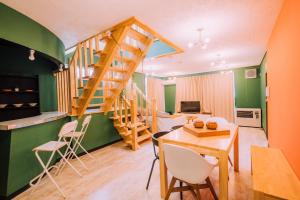 Yuzawa Onsen Lodge House B