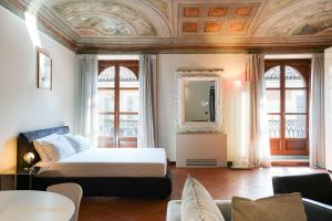 Palazzo Zoya - Elegant Historic Suites - Asti Center - Near Langhe & Monferrato