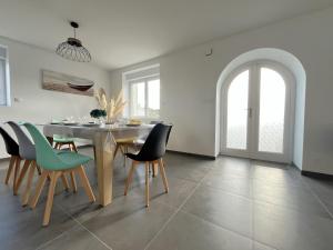 Maison proche sentier littoral et mer, pour 8 personnes