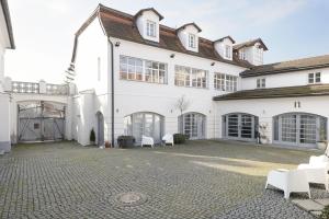 Tranquility Apartment Prague - 3 rooms, 48m2