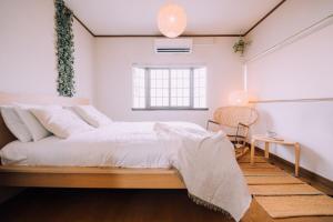 5BDR Osaka Castle House local vibes quiet