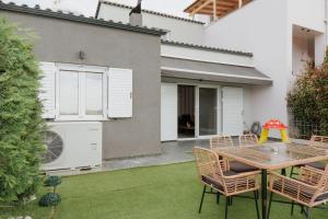Nafos Villa Stella