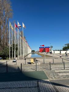 Comfy Old Style 2 Bedrooms Apartment - Close Aeroporto Lisbon