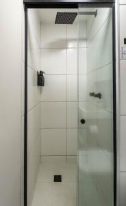 Urban Resort 2BR Pool & Rooftop