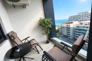 Stefan Building Resort - Seaview Studio