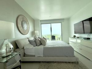 Condominio frente al mar con acceso directo a la playa Morros Epic.