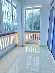 Laxury3BR 3Mins to Nyali Beach fast WiFi Netflix AC and Free Parking