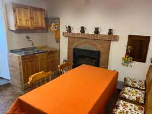 Pisogne Lake Iseo Vintage EBike Apartment Pet Friendly