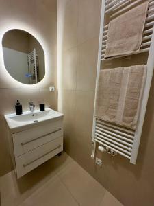 Cassovar Olive Apartment