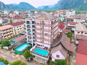Vang Vieng Sisavang View Hotel & Pool