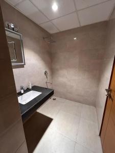 Luxury Apartment in Omaxe Hazratganj