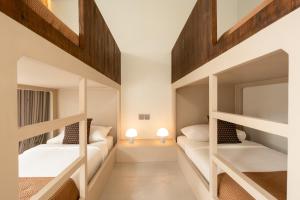 Kulu Villa 4BR Luxury Villa with Rooftop - Uluwatu