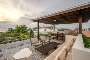 Kulu Villa 4BR Luxury Villa with Rooftop - Uluwatu