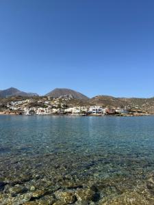 Meltemi Beach Apartment