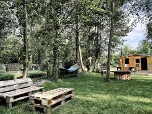 Cabane au coeur des Hortillonnages dAmiens