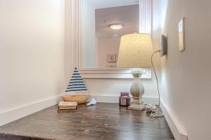 Coastal Confessions - Poolside - Walk to Beach