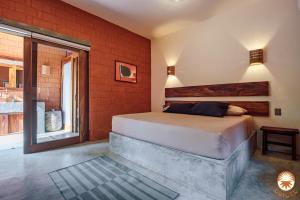 Coyote 4BR Villa Pool Garden Ocean View